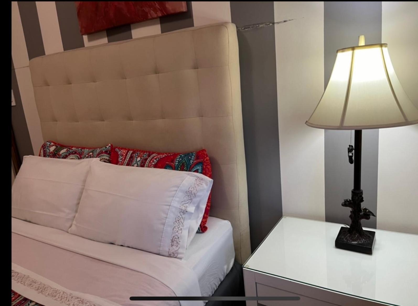 Hostal Rio Piedra Эстели Экстерьер фото
